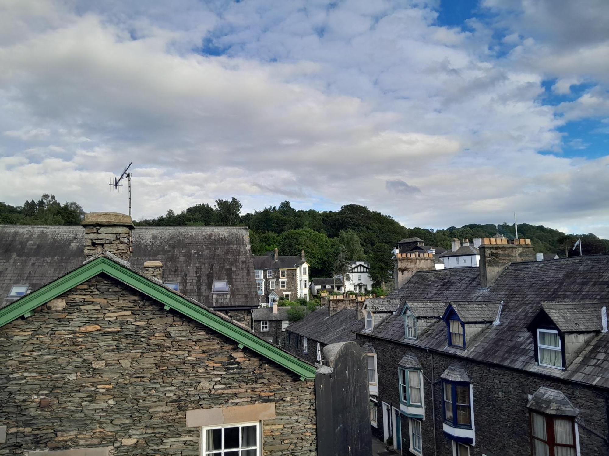 Hi Ho Steps Bowness On Windermere Apartment Exterior photo